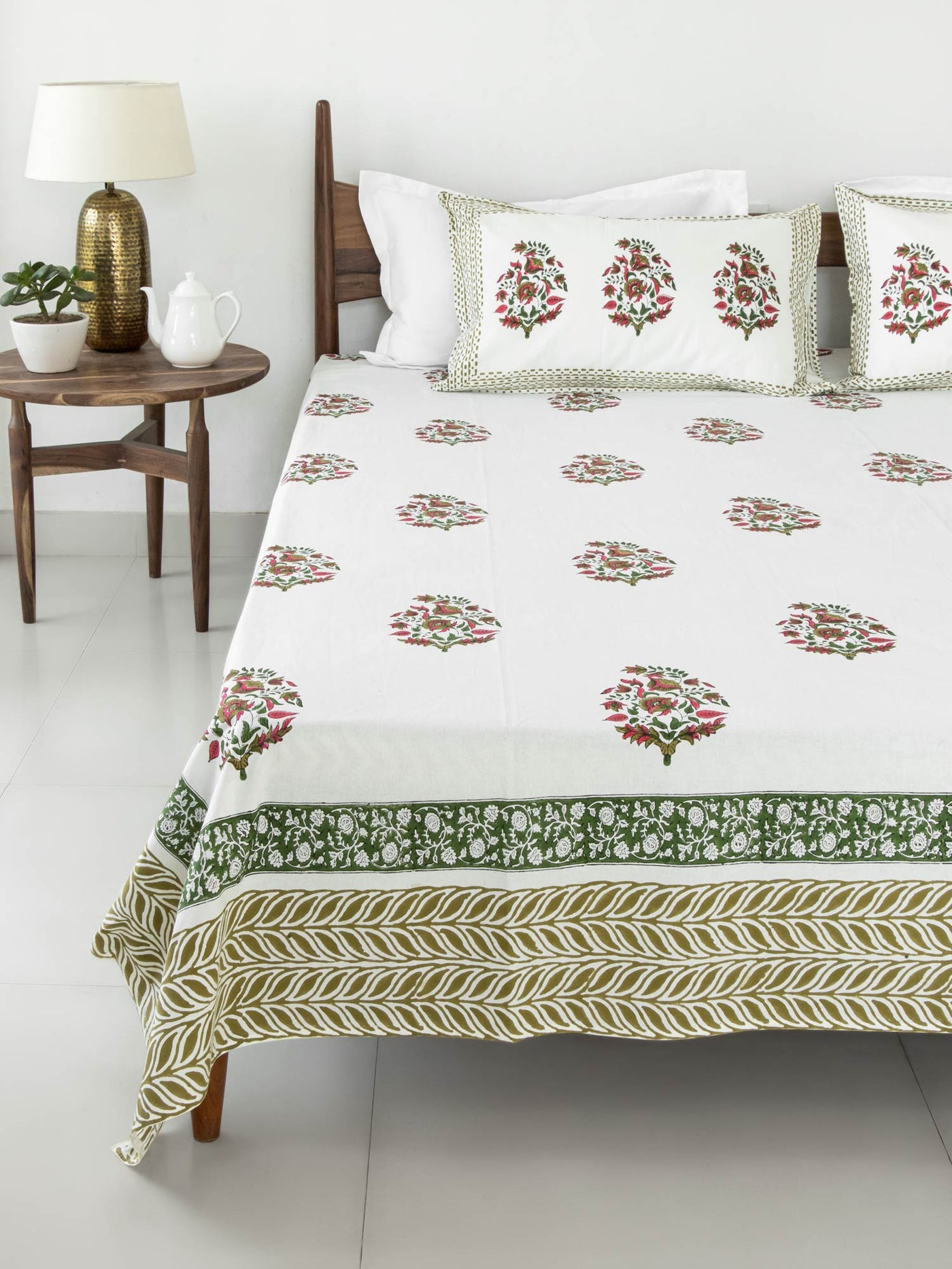 Red Green Floral Boota print hand block Double Bedsheet