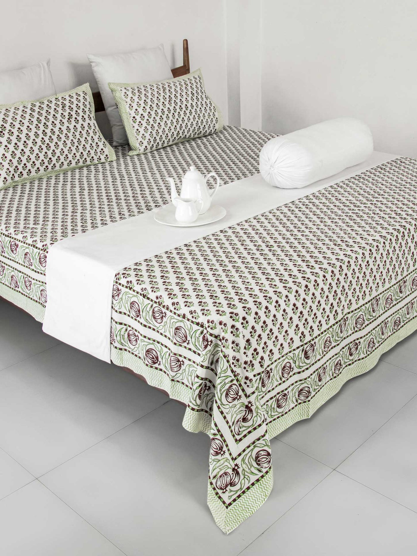 Red Mugal Booti design hand block Double Bedsheet with Annar border