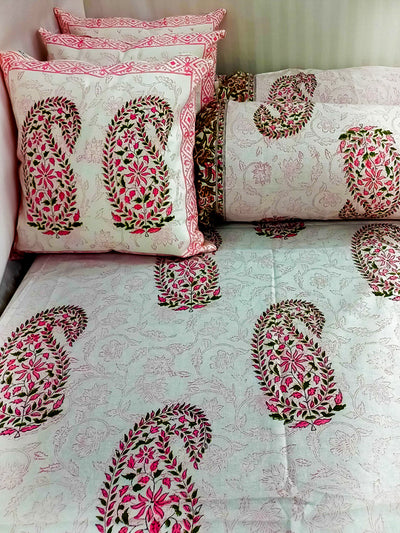 Pink Color Paisley boota print cotton Diwan Set
