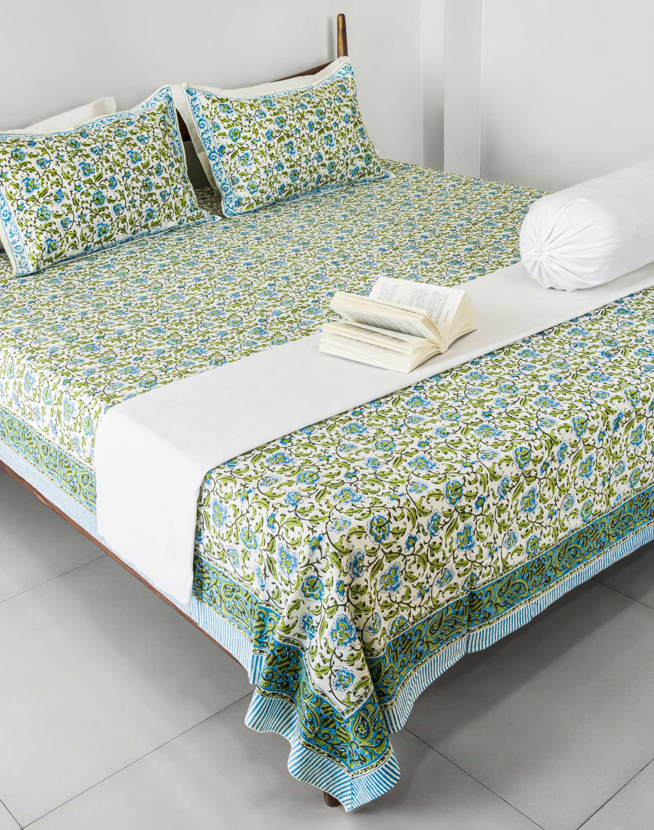 Green Floral Jaal print hand block Double Bedsheet