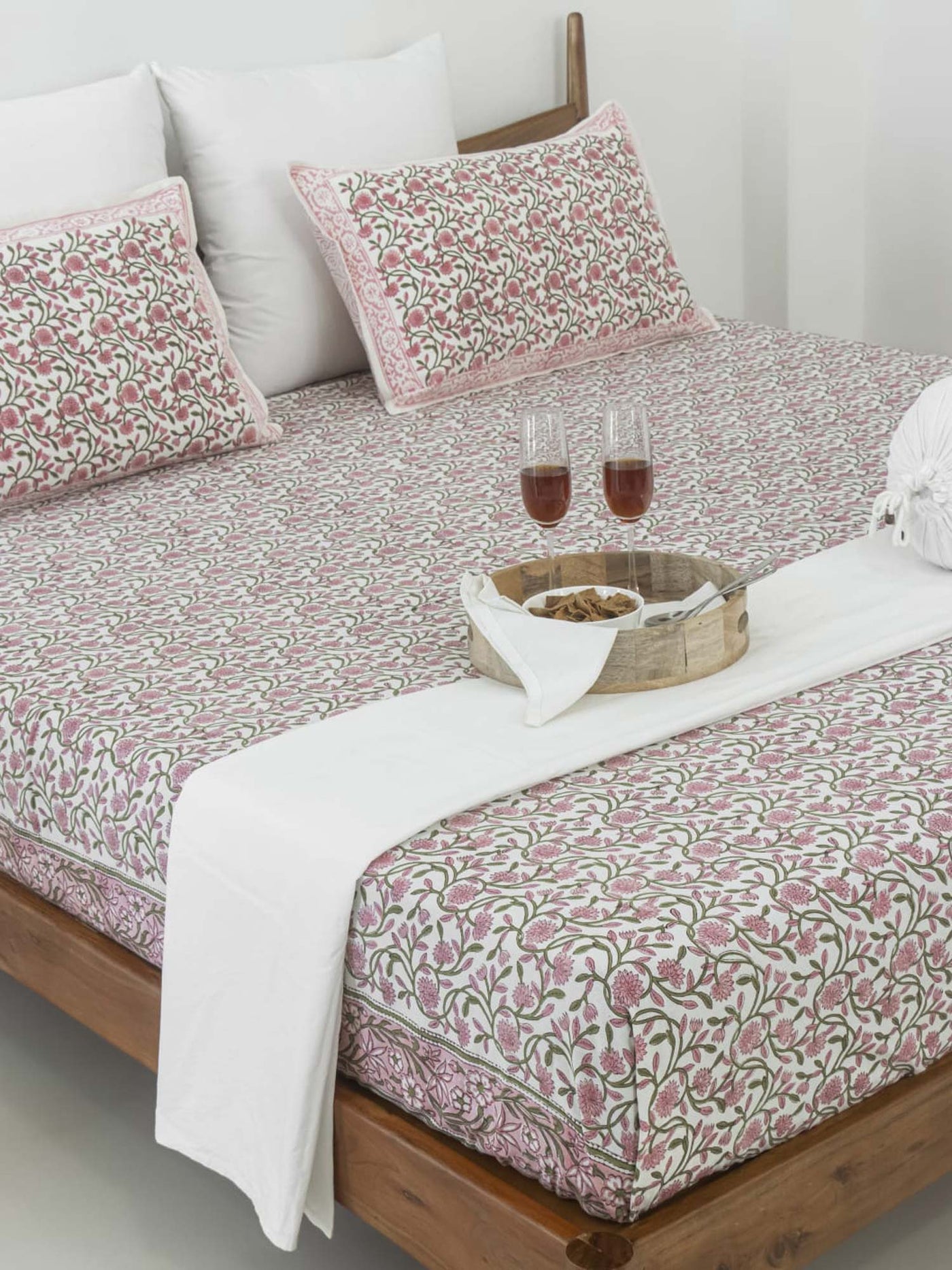 Pink Floral Jaal print hand block Double Bedsheet