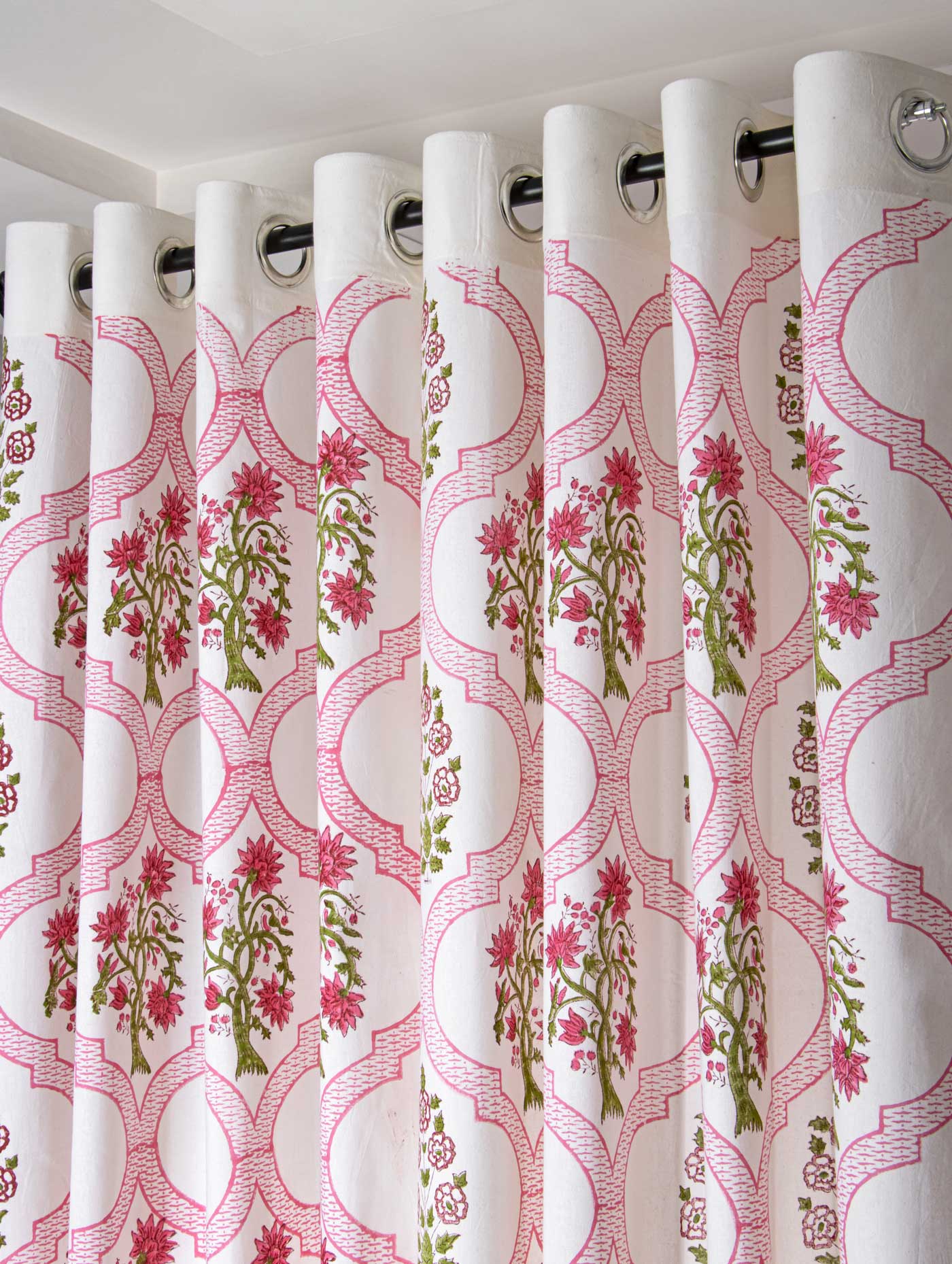 Pink Curtain Boota with Jaal & zigzag border